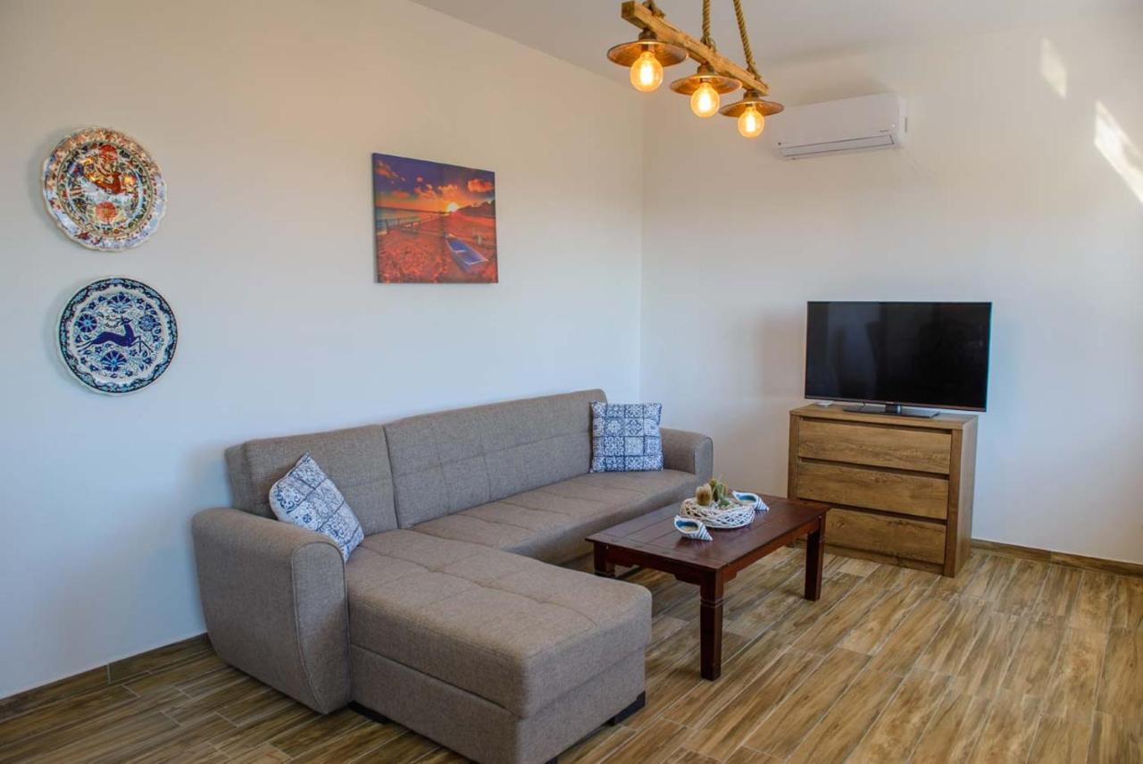 Blue Bay Villas , Ground Floor أرخانجلوس المظهر الخارجي الصورة